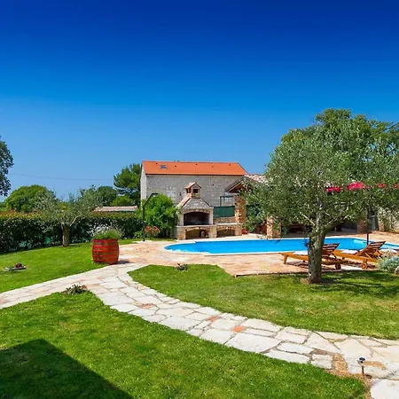 Ferienhaus Marco *